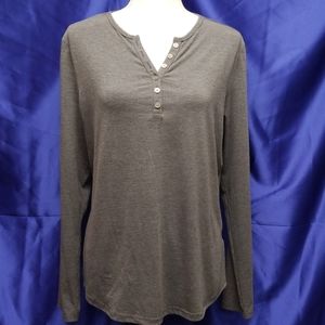 Henley long-sleeve XL shirt